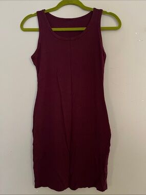 Sleeveless Midi Tank Dress in Wine